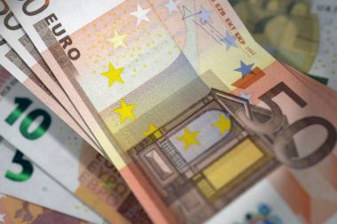 Euro Geld Rente Steuern