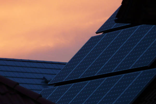 Solarzellen Haus Dach